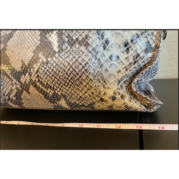 Michael Kors Gray Snakeskin Silver Hardware Large Hamilton Bag - Picture 12 of 16